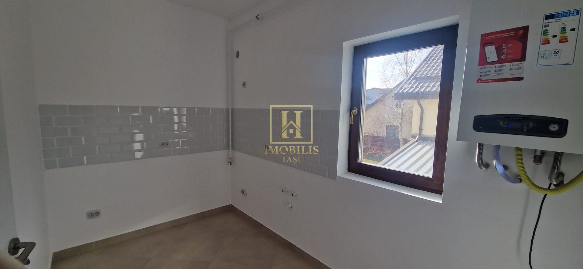 Apartament 3 camere 64 mp + loc de parcare Lunca Cetatuii 95000 euro - Poză 4