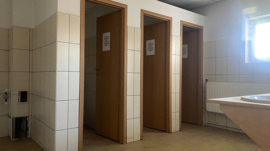Oportunitate! Inchiriere birouri si spatii de depozitare in Targoviste - Poză 7