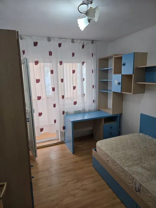 Aapratemt 3 camere decomandat- et.2- 400euro-Dacia - Poză 4