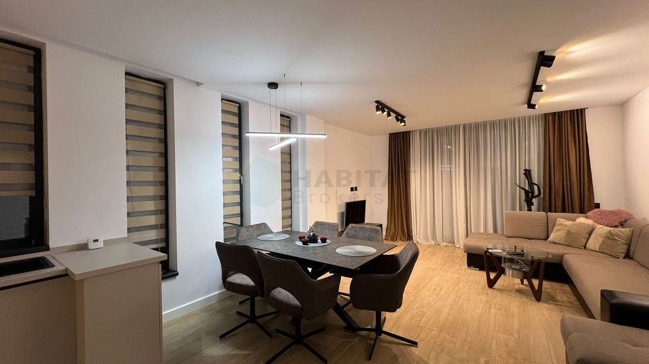 The Class Villas 1 – Vilă modernă de închiriat în Tunari - Poză 22