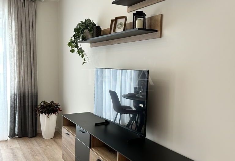 Apartament 3 camere ultrafinisat, Centru - Florești - Poză 4