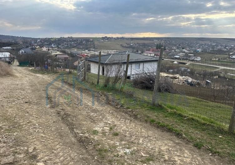 Teren intravilan 1724mp - Poză 5