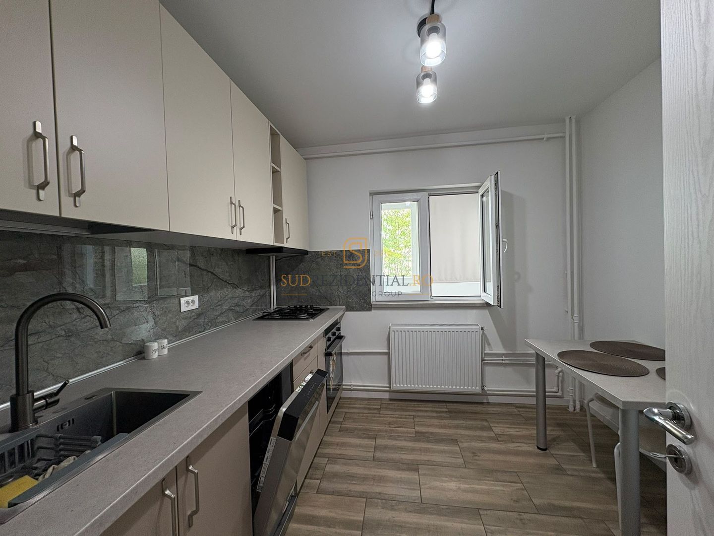 De închiriat – Apartament 2 camere decomandat | 54 mp, Sos. Salaj - Poză 2