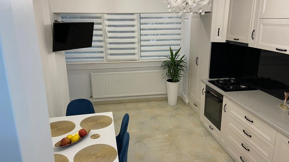 Apartament 4 camere de inchiriat - Zona IC Frimu - Poză 10