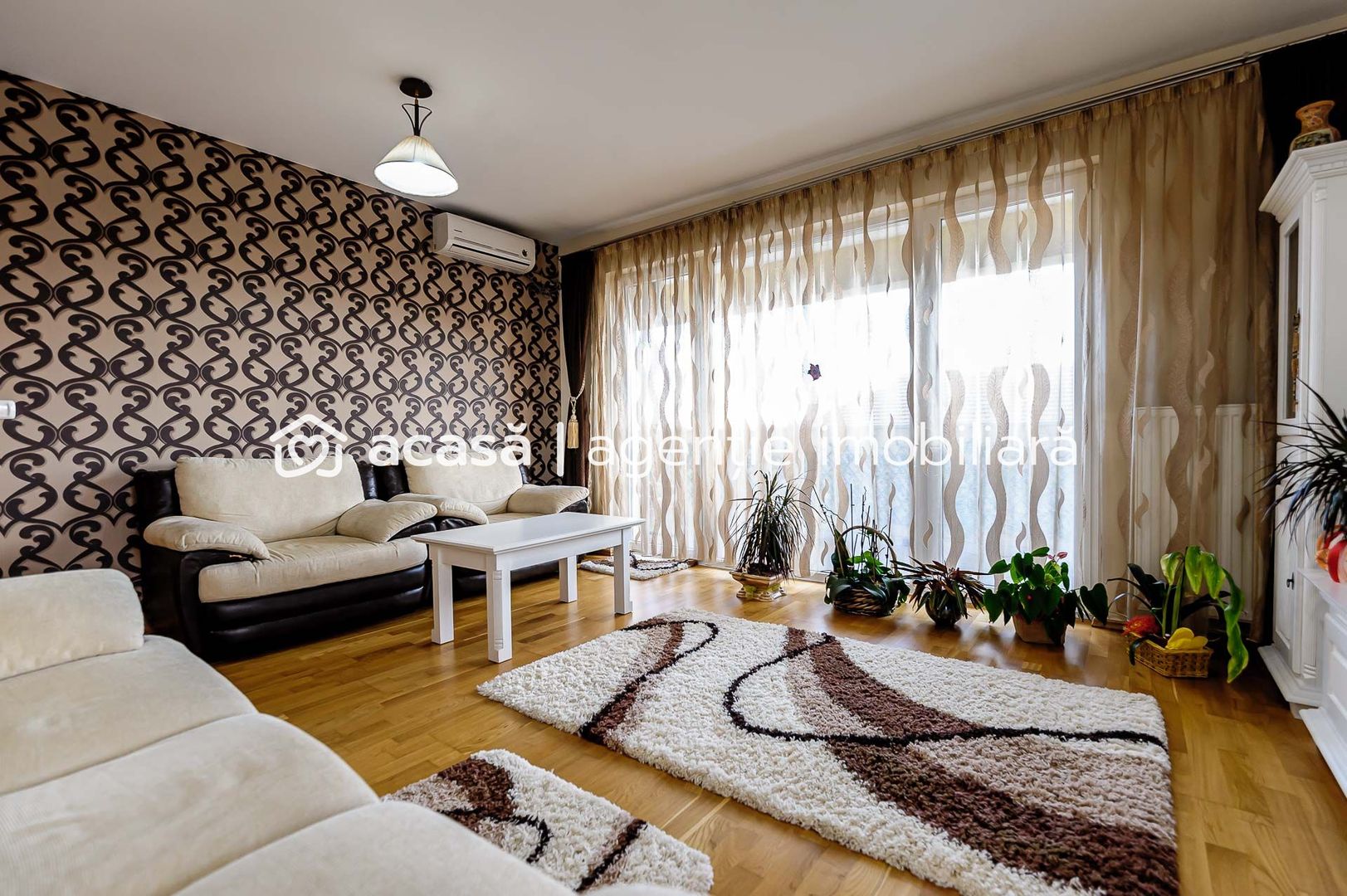 Apartament finisat si mobilat în bloc nou Micalaca, Urbana  zona 300. - Poză 3