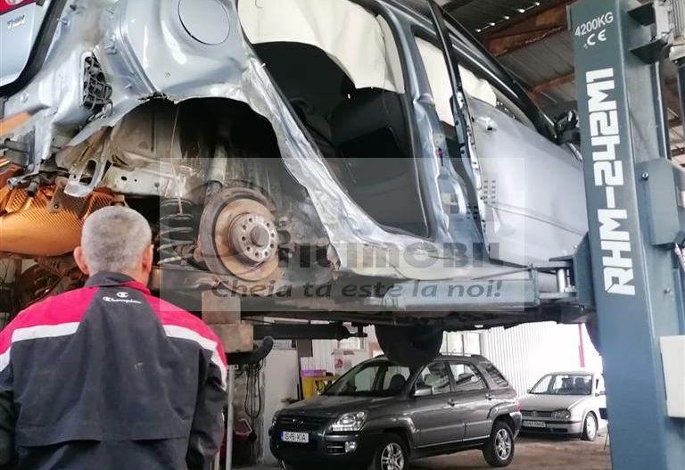 AFACERE LA CHEIE / SPATIU DE INCHIRIAT - Poză 10