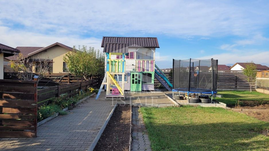 Vila pe parter in complex Good Afternoon Balotesti - Poză 18