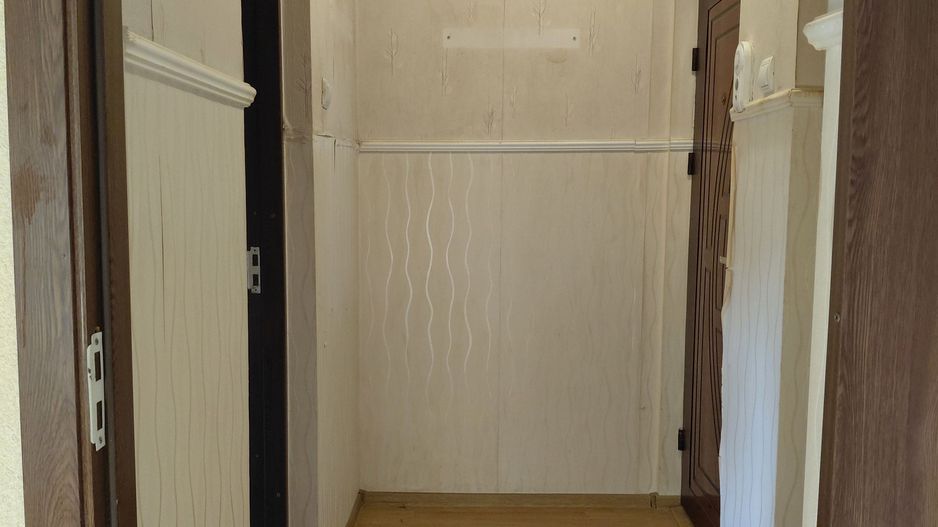 Apartament 2 camere, Tiglina 2, etaj 4,  balcon mare, liber! - Poză 15