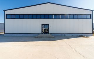 Hală modernă de vânzare – zonă industrială Theodor Pallady, București - Poză 1