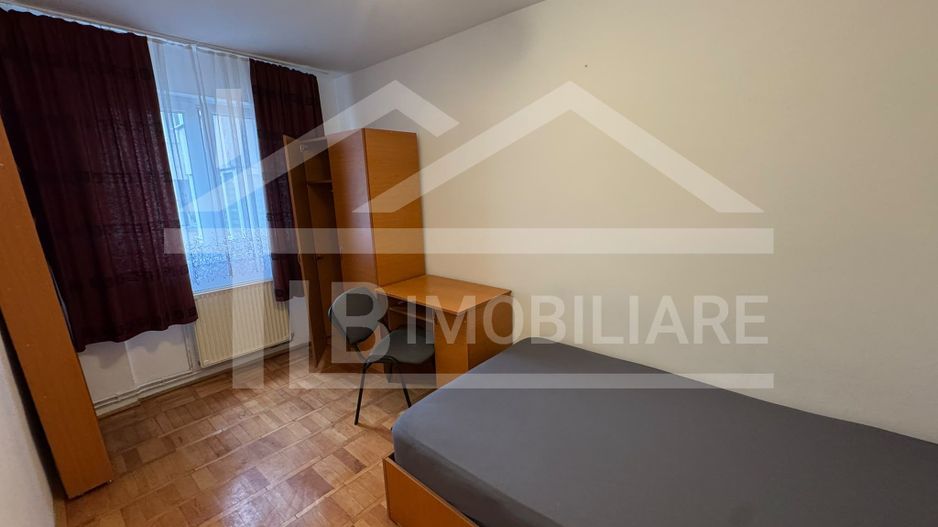 Apartament cu 3 camere, 68mp, Zona strazii Petru Dobra - Poză 6
