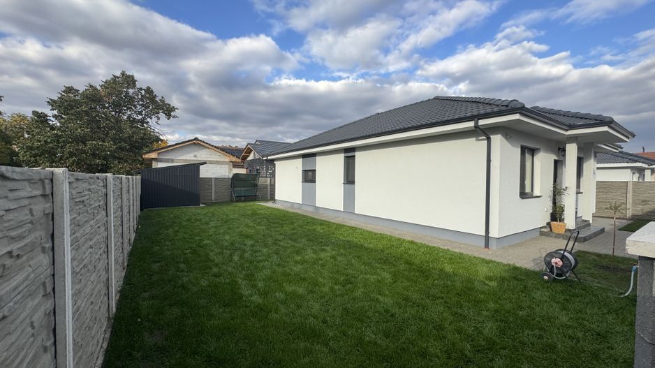 Casa Individuala Becicherecu Mic,Parter,3 Camere,Terasa Acoperita - Poză 1