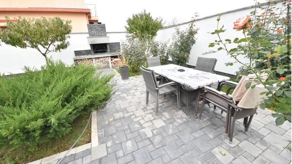 Vila moderna P+1E si teren 350 mp - zona Mazepa 2, clinica Hyperdia - Poză 2