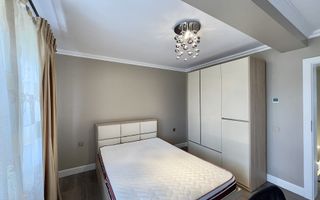 Casă ultramodernă cu terasă panoramică strada Voroneț - Poză 9