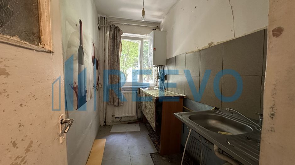 Apartament 2 camere, Str. Republicii, Bacău - Poză 10