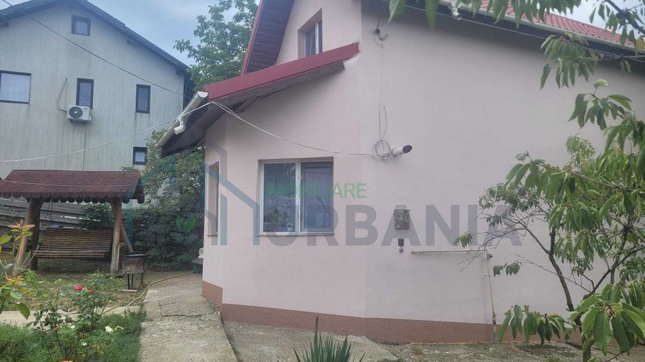 Casă și teren în Breazu, Str. Pârâului – 4 camere, 700 mp teren - Poză 2