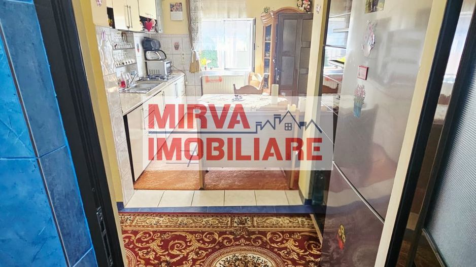 🏡 Casă spațioasă cu 9 camere în Strejnicu – pentru locuință, birouri - Poză 87