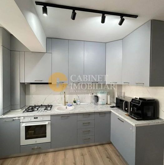 3 CAMERE DECOMANDAT - ETAJ INTERMEDIAR - VISANI - MOBILAT SI UTILAT - Poză 3