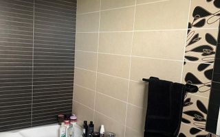 Casă modernă cu panoramă și spații generoase – zona Europa - Poză 11