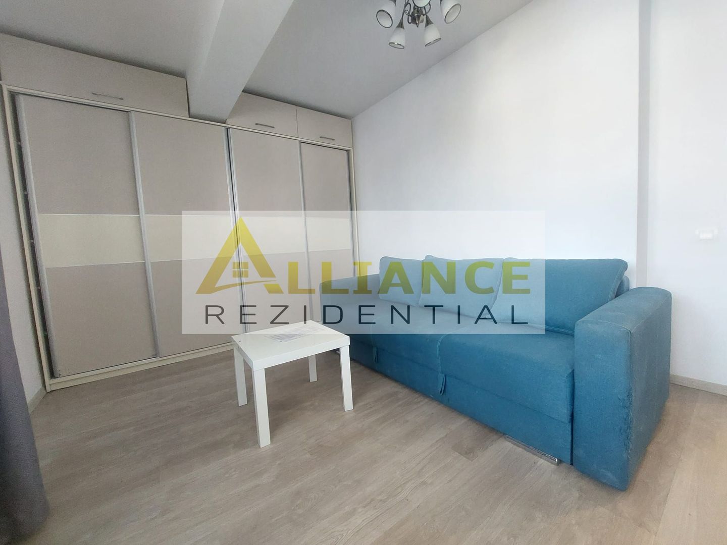 Metrou 1 Decembrie-2 Camere-Mobilat/Utilat-Parcare - Poză 4