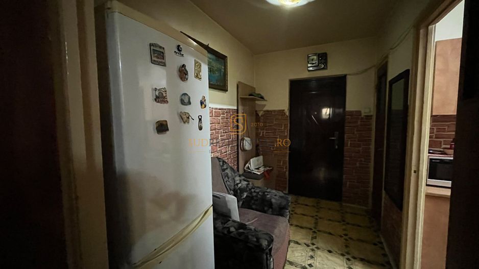Apartament 3 camere, Strada Huedin, zona Bd. Brancoveanu - Poză 8