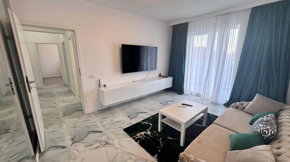 AP. 2 CAMERE - PARCARE INCLUSA, CENTRALA PROPRIE, MOBILAT MODERN - Poză 2