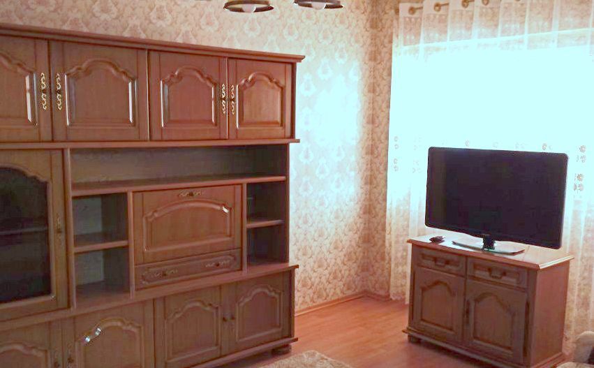 De Inchiriat apartament 2 camere, Micro 18, etaj 6, 1600 lei - Poză 1