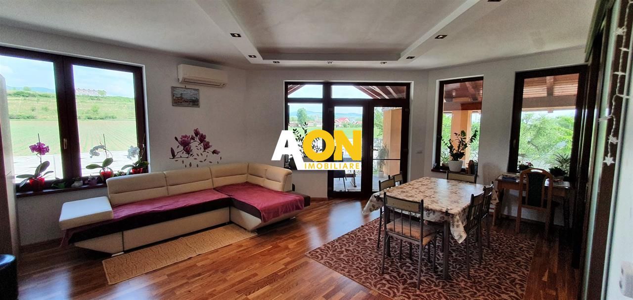 Casa parter+demisol, 1200 mp teren, pretabila pt 2 familii, Sard - Poză 6