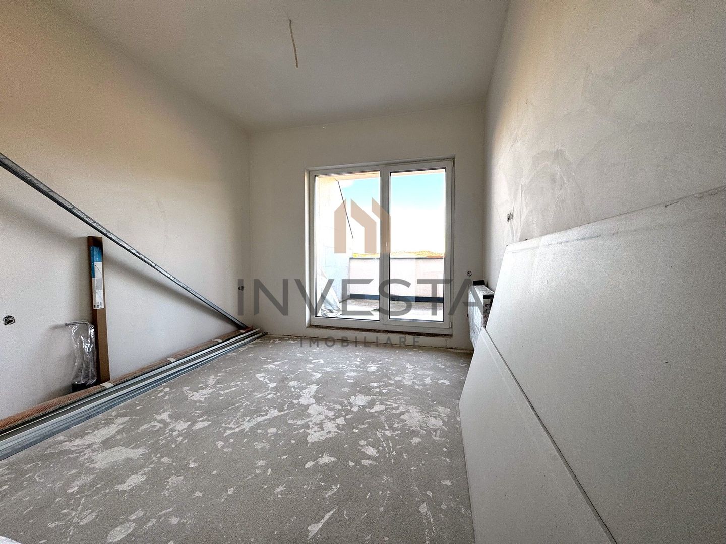 Apartament 3 camere si terasa de 84 mp cu vedere spre padure, Floresti - Poză 8