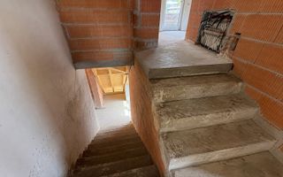 Casă la roșu de vânzare | 182 mp utili | Teren 550 mp - Poză 7