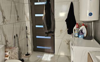 Casă de vânzare în Moșogea, Iași - 143 mp, teren 1000 mp - Poză 3