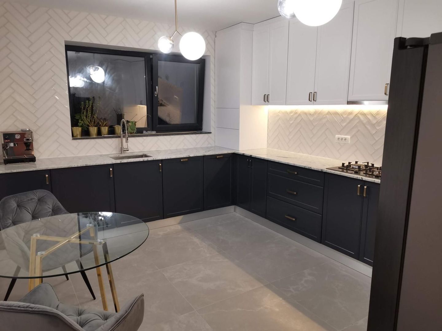 Apartament 4 camere Siseti - Poză 4