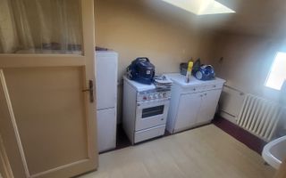 Vanzare Casa vintage 4 camere, curte proprie, centrala, garaj , Vatra Luminoasa - Poză 13