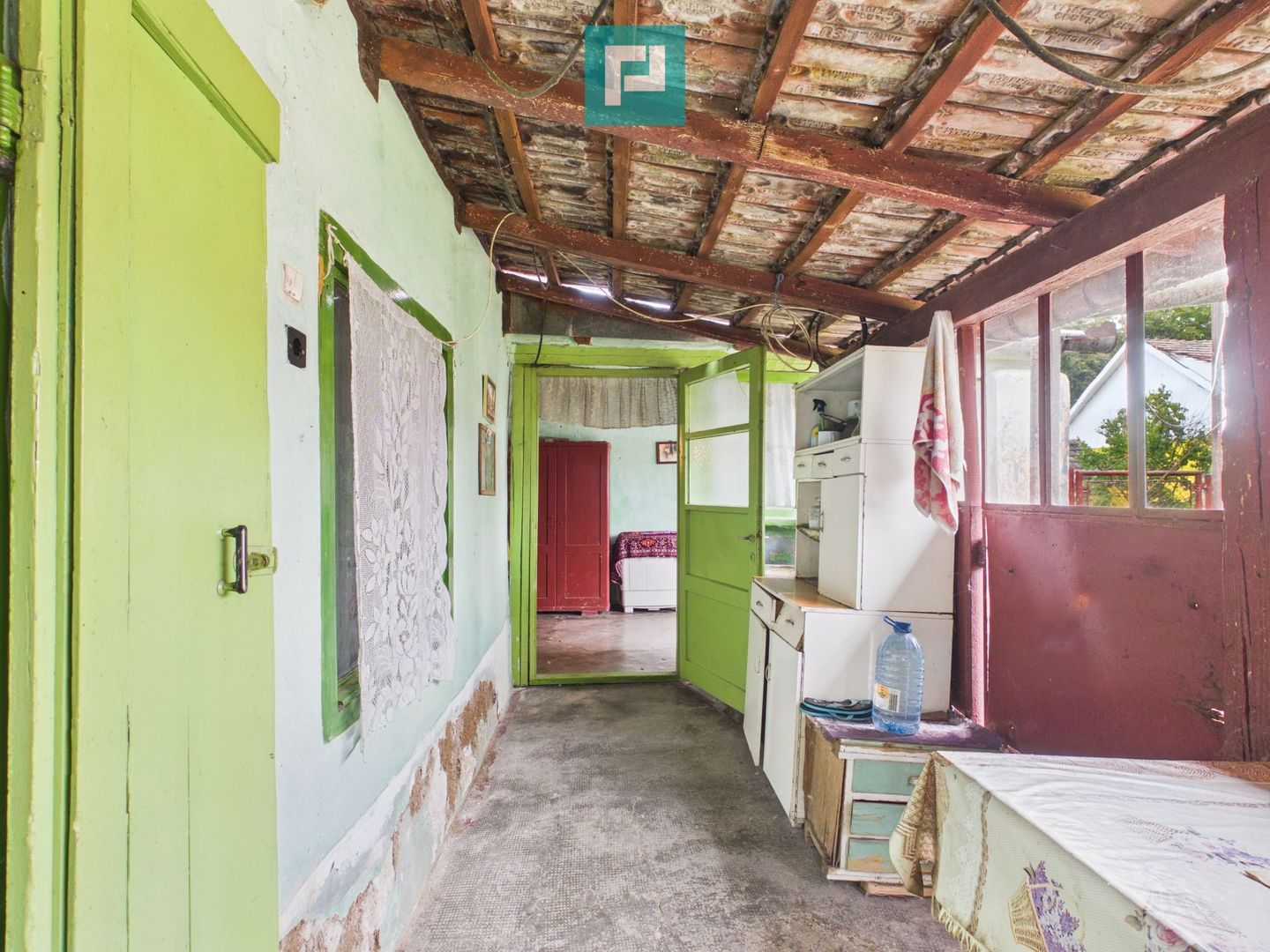Casă cu teren 4065mp în Dorobanți, județul Arad - Poză 10