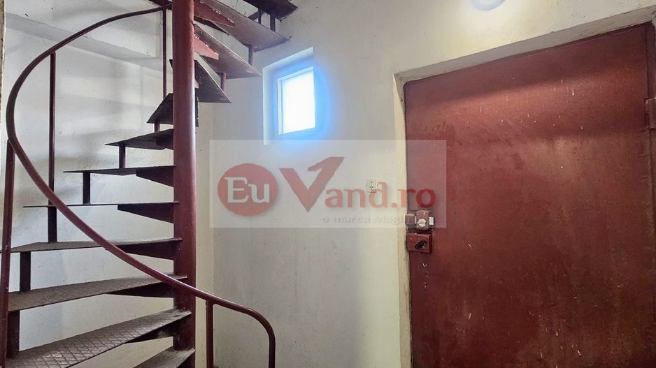 Spatiu comercial/Atelier creatie, 50 mp utili, zona Port - Faleza - Poză 6
