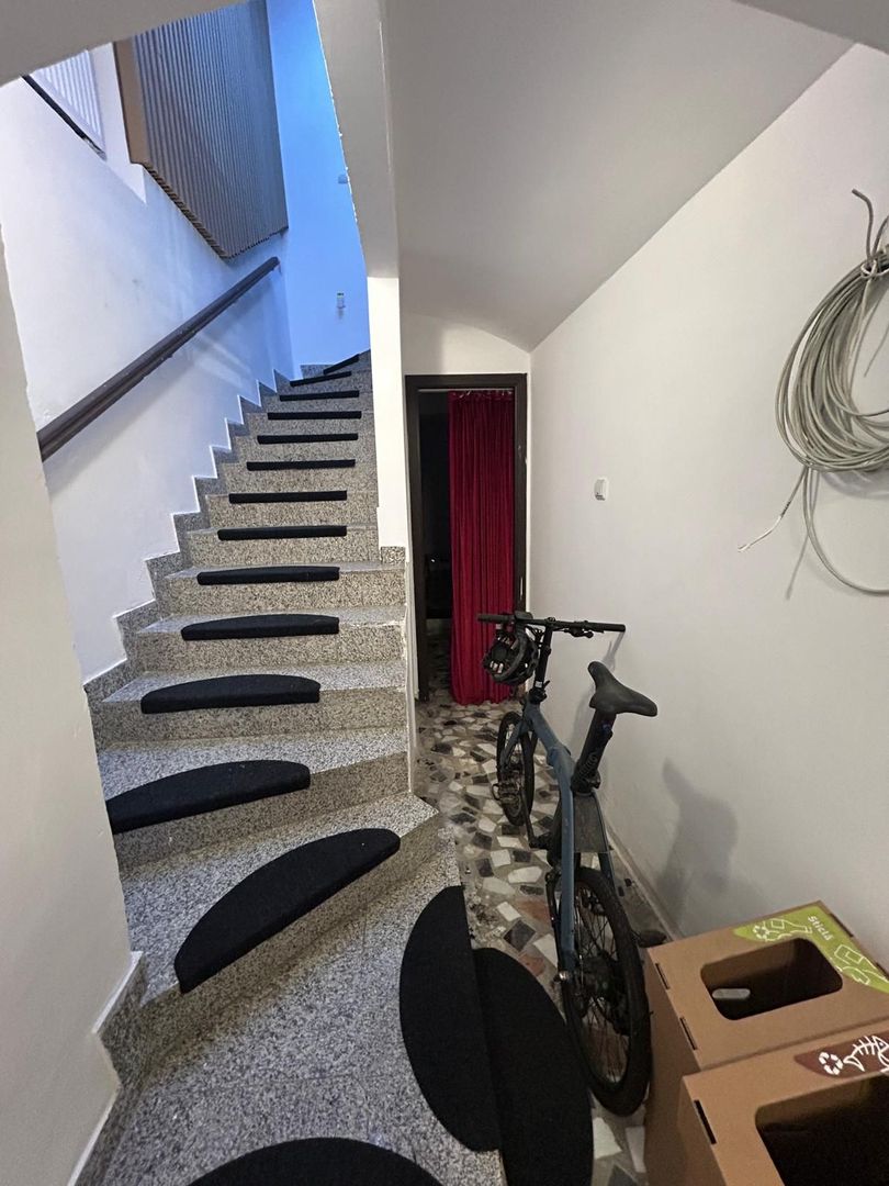 Se vinde apartament P+D in vilă interbelică, Str. Semicercului 10 - Poză 8