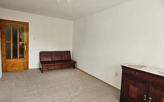 Apartament cu 2 camere | Etajul 1 | Central | Oradea - Poză 2