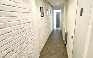 Spațiu de birouri complet utilat, gata de utilizare, într-o locație centrală pre - Poză 6