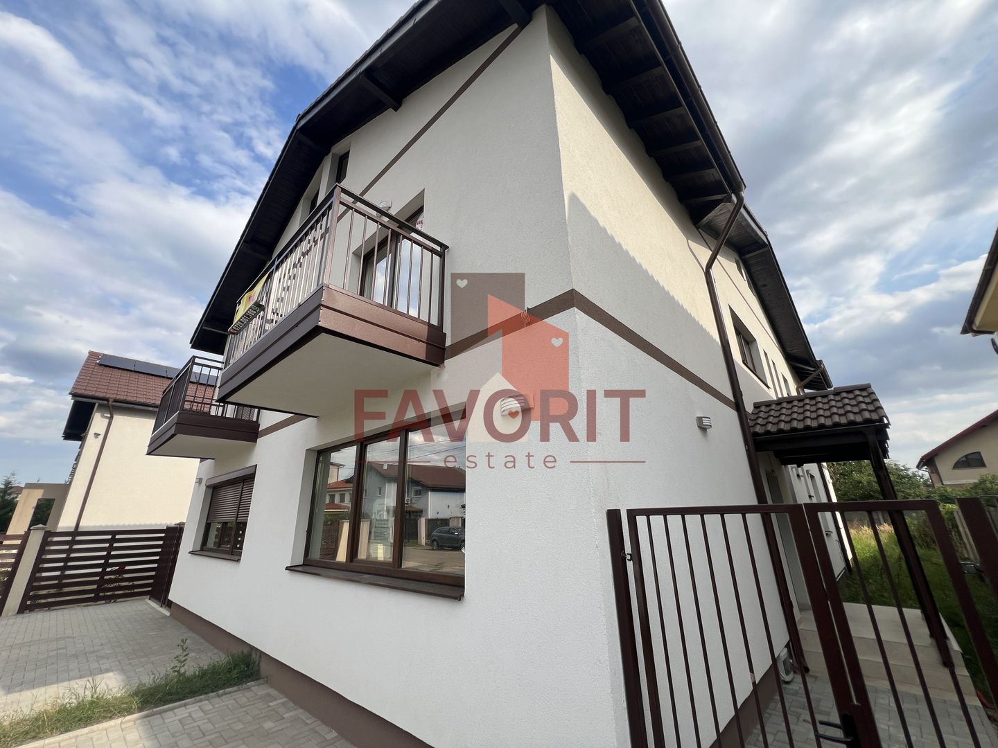 Duplex 4 camere | 140mp | Giroc - Zona Neptun - Poză 1