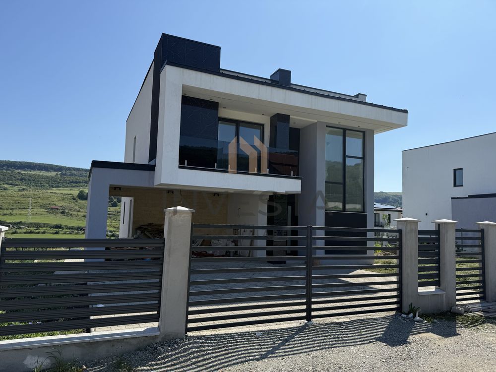 CASA INDIVIDUALA DE VANZARE TEREN 600MP FAGET - Poză 1