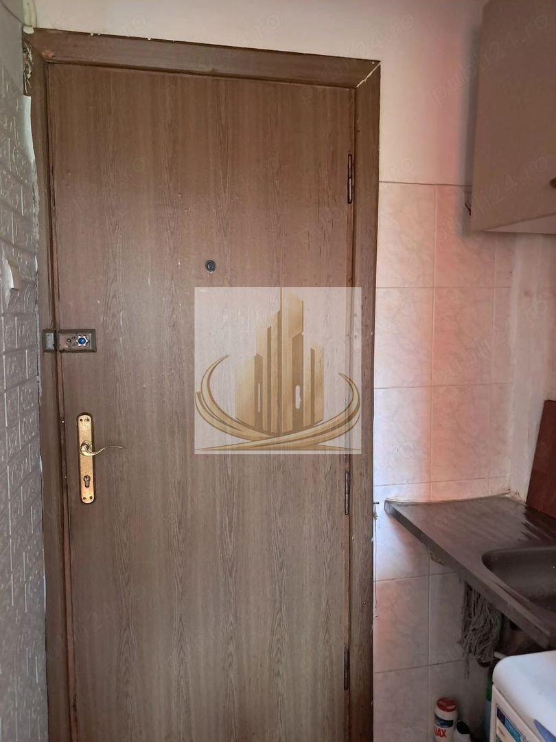 Garsonieră de vânzare UMT | 18 mp | Etaj 3 - Poză 3