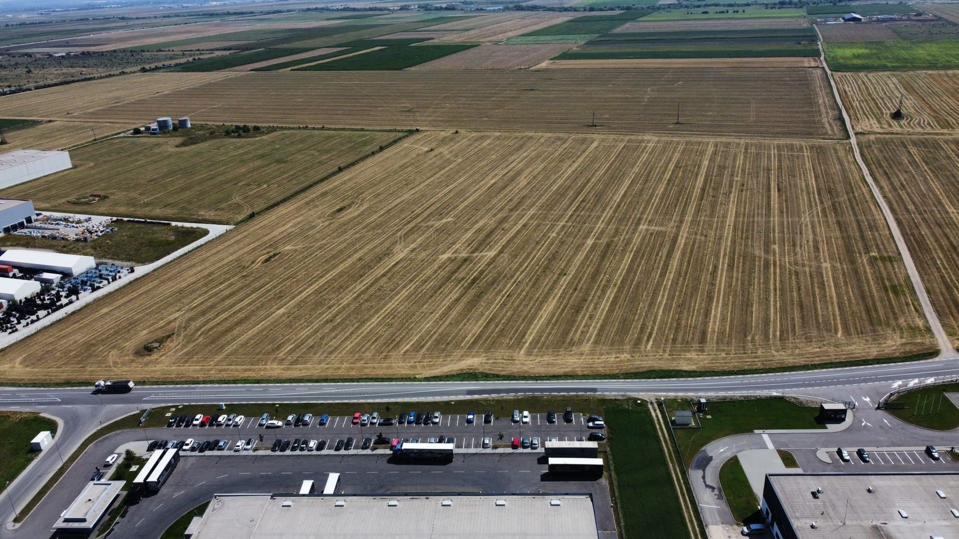Teren intravilan cu destinatie industriala- 29.15 hectare - Poză 2