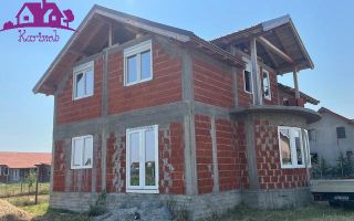 Casa in localitatea Osorhei - Poză 2