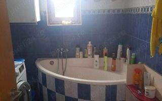 vând casă în Sângeorgiu de Mureș - Poză 3