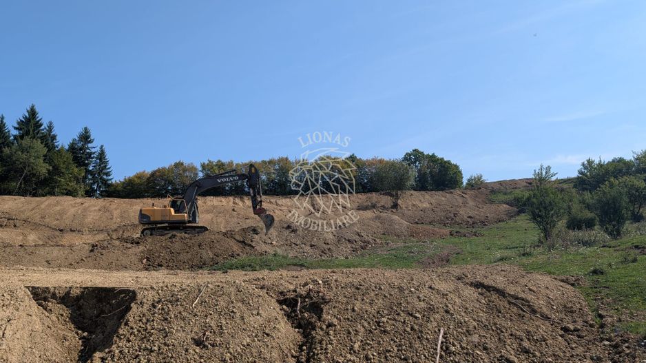 Teren 5930 mp- 1,4 km centru- investitie, cabana in natura - Poză 2