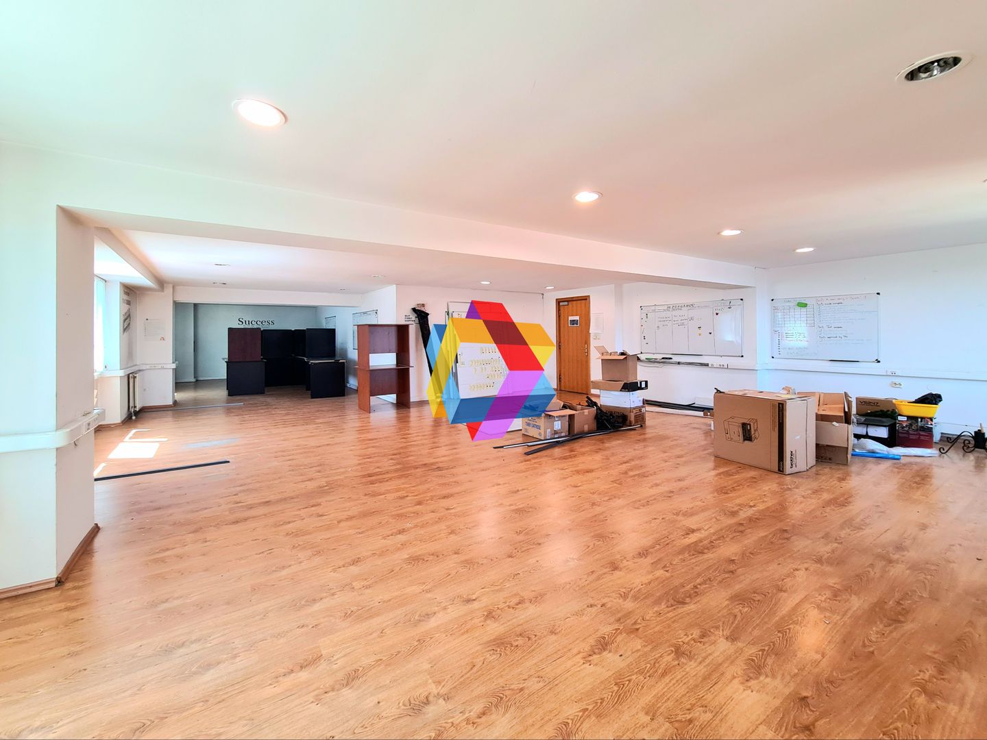 Spatiu birouri de închiriat Brasov - 90 mp # plus-imo.ro - Poză 2