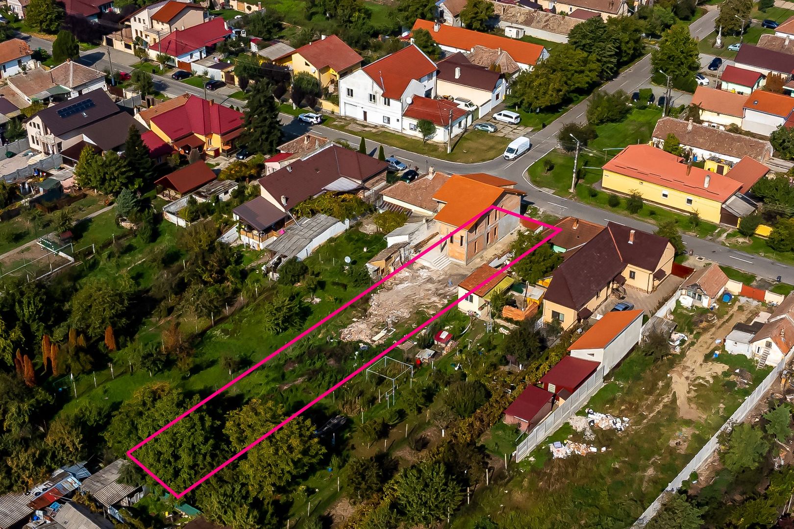 Casă la roșu în Aradul Nou. Zona Adam Müller-Guttenbrunn - Poză 10