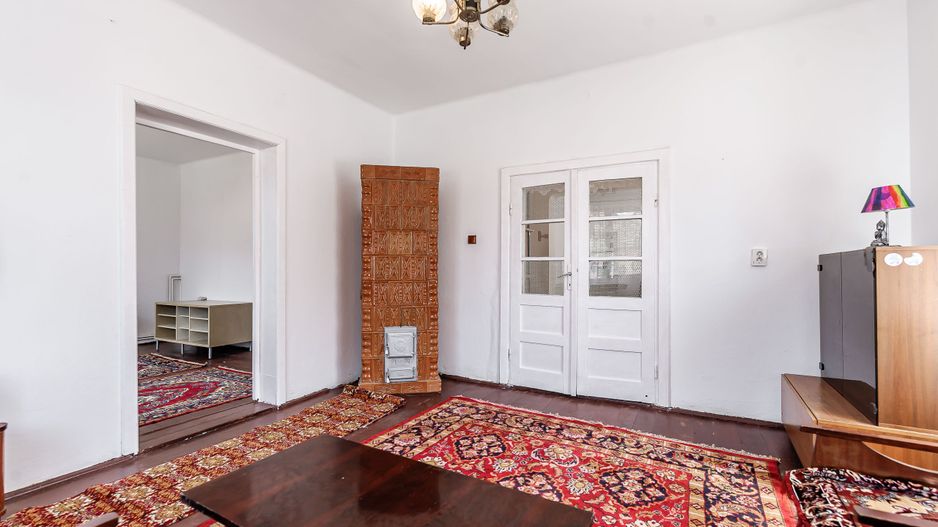 Casă cu 2 corpuri de clădire în Pecica, Arad. - Poză 7