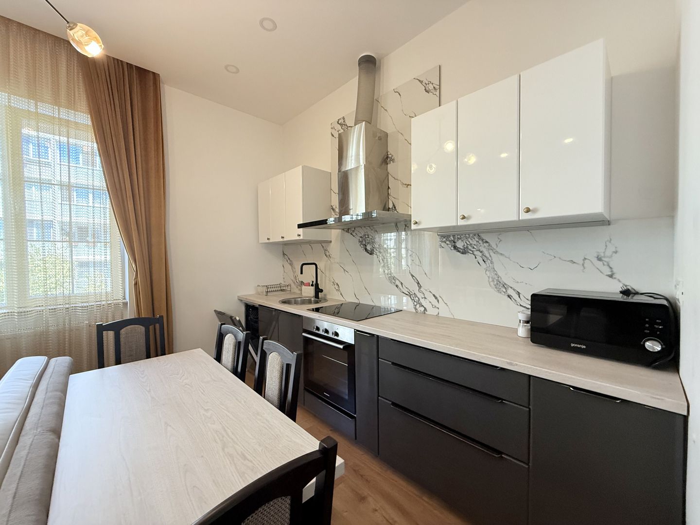 Apartament 2 camere, elegant si spațios, in Piața Victoriei - Opera - Poză 7