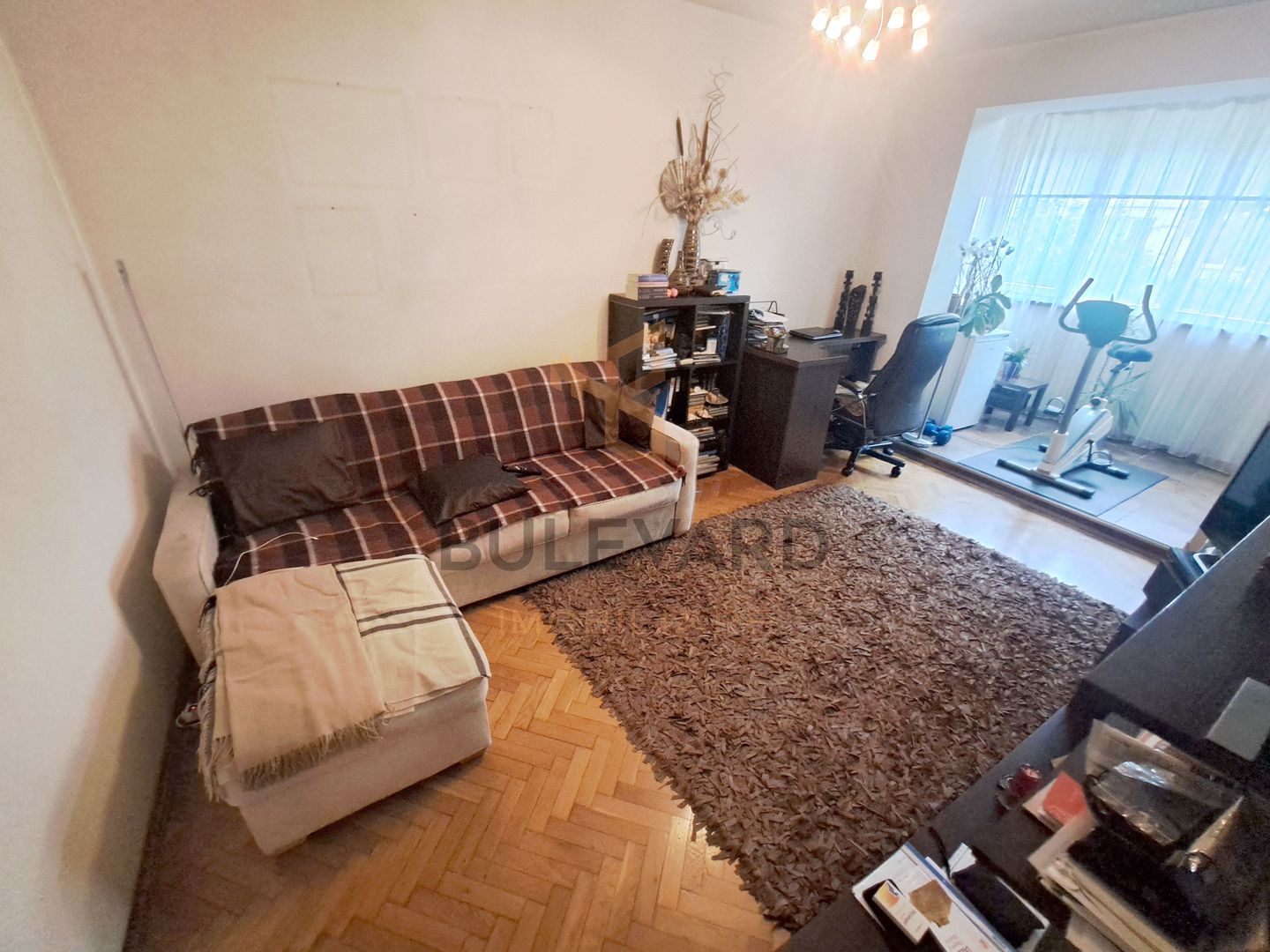 Apartament 90 mp + garaj cu CF in zona Plopilor vechi - Poză 3