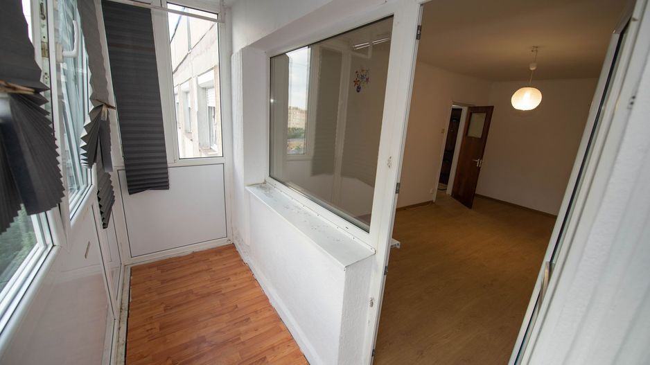 Apartament 3 camere decomandat Drumul Taberei Metroul Ialomitei 10 min - Poză 14